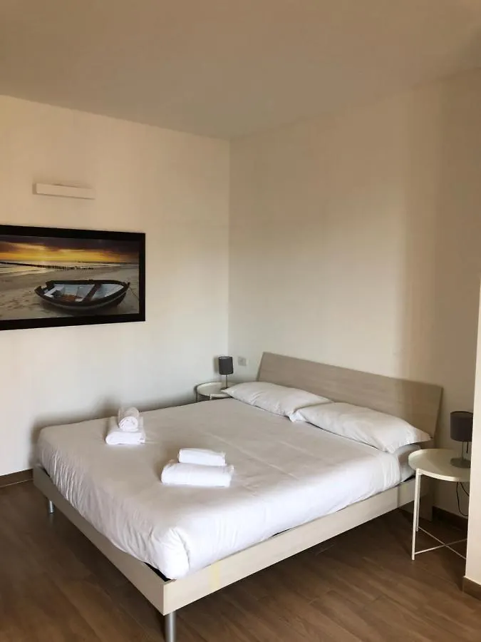 Casale 7- Navigli Cozy Studio x2! Milano 0*,  Italia
